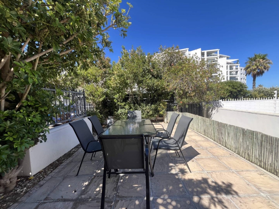 To Let 3 Bedroom Property for Rent in Bantry Bay Western Cape